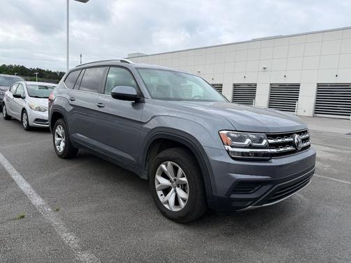Platinum Gray Metallic 2019 Volkswagen Atlas 2.0T S