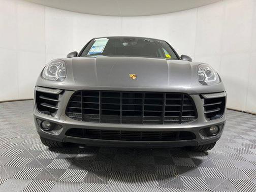 2018 Porsche Macan AWD