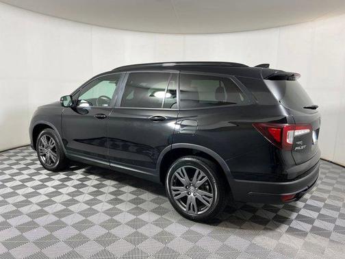 2022 Honda Pilot AWD Sport