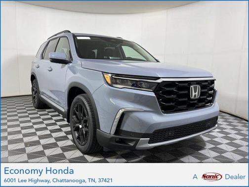 2025 Honda Pilot Touring 8-Passenger