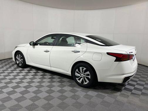 2024 Nissan Altima S FWD