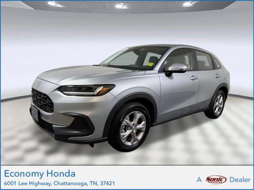 Lunar Silver Metallic 2025 Honda HR-V LX
