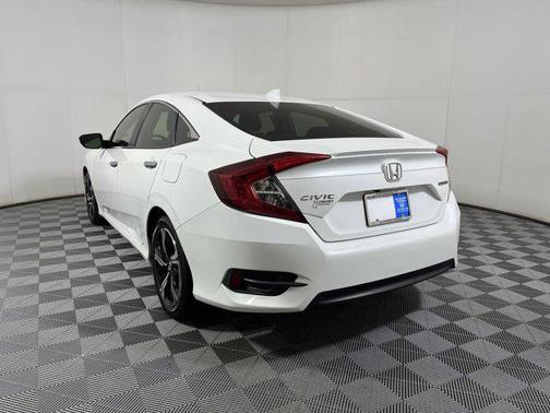 2018 Honda Civic Touring