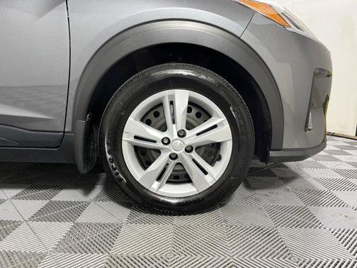 2023 Nissan Kicks S