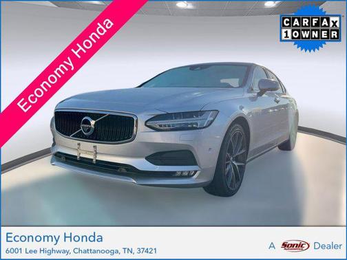 2018 Volvo S90 T6 Momentum