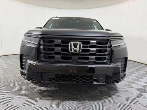 Crystal Black Pearl 2026 Honda Pilot Sport