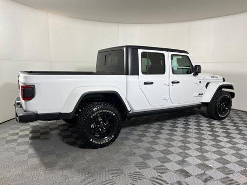 2024 Jeep Gladiator Willys