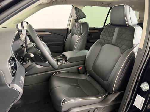 Crystal Black Pearl 2026 Honda Pilot Elite