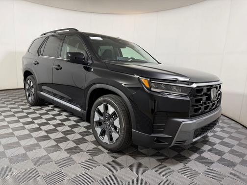 Crystal Black Pearl 2026 Honda Pilot Elite