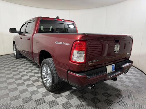 Delmonico Red Pearlcoat 2020 RAM 1500 Big Horn/Lone Star