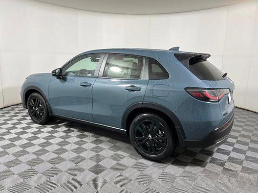 2026 Honda HR-V 2WD Sport