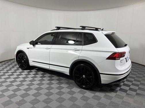 2021 Volkswagen Tiguan 2.0T SE R-Line Black