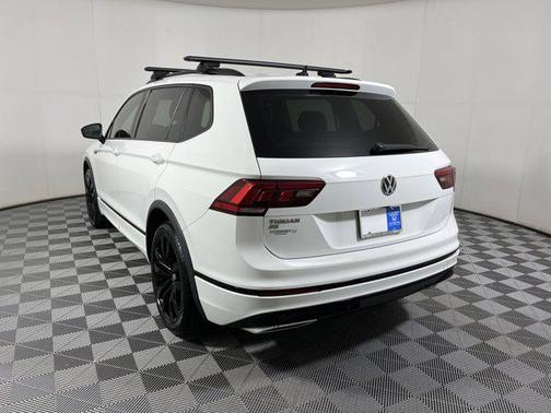 2021 Volkswagen Tiguan 2.0T SE R-Line Black