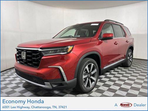 2025 Honda Pilot Touring 8-Passenger