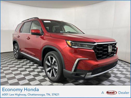 2025 Honda Pilot Touring 8-Passenger