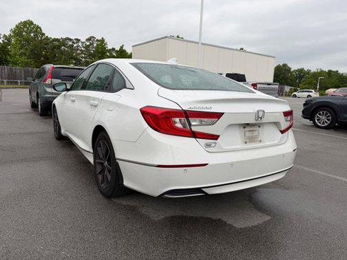Platinum White Pearl 2021 Honda Accord EX-L 1.5T