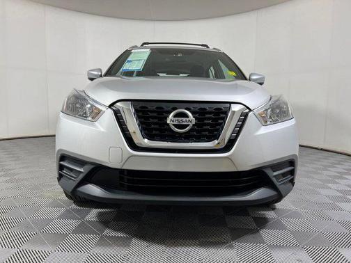 2019 Nissan Kicks SV