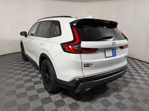 Platinum White Pearl 2026 Honda CR-V Hybrid Sport-L FWD