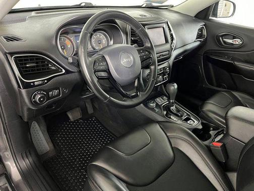 2019 Jeep Cherokee Altitude