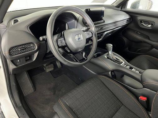 2024 Honda HR-V 2WD Sport