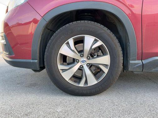 2019 Subaru Ascent Premium 8-Passenger
