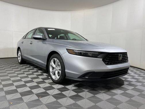 2025 Honda Accord LX 1.5T