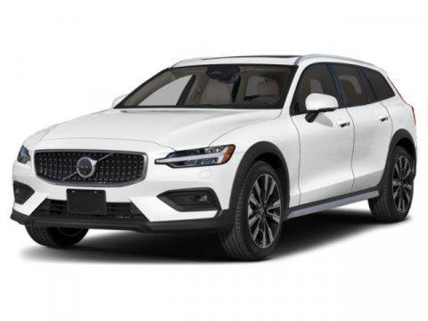 2026 Volvo V60 Cross Country Ultra, B5 AWD Gas (mild hybrid)