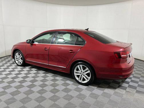 2017 Volkswagen Jetta 1.8T SEL