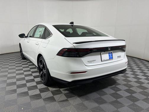 2025 Honda Accord Hybrid Base