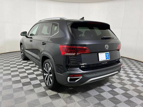 2022 Volkswagen Taos 1.5T SEL