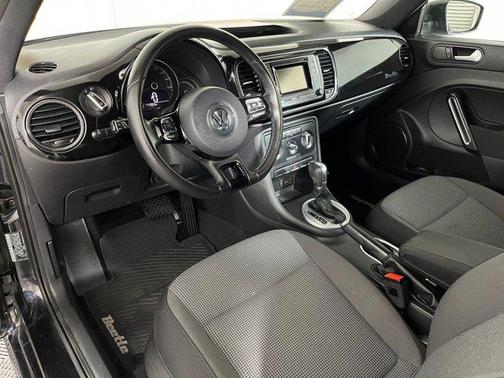 2018 Volkswagen Beetle 2.0T S