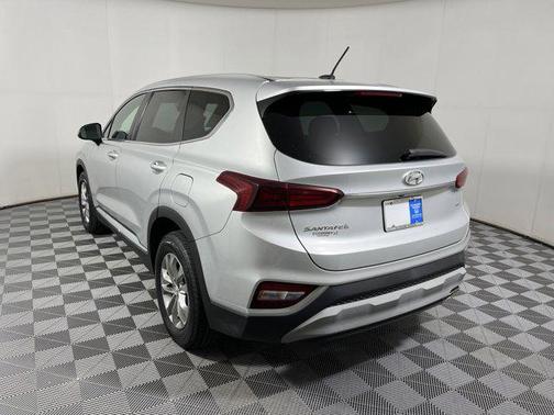 2019 Hyundai SANTA FE SE 2.4