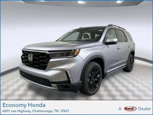 2025 Honda Pilot Touring 8-Passenger