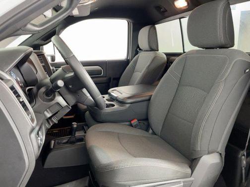 2024 RAM 2500 Tradesman Regular Cab 4x4 8' Box