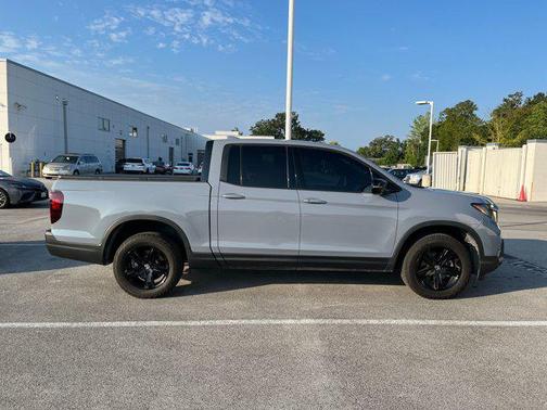 2023 Honda Ridgeline Black