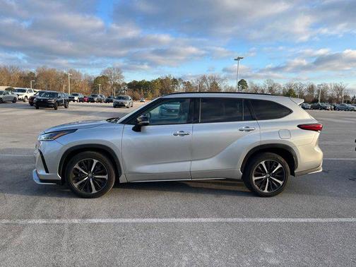 2021 Toyota Highlander XSE