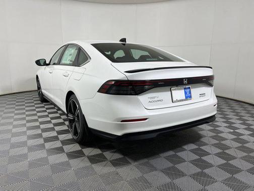 2025 Honda Accord Hybrid Base