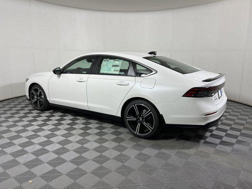 2025 Honda Accord Hybrid Base