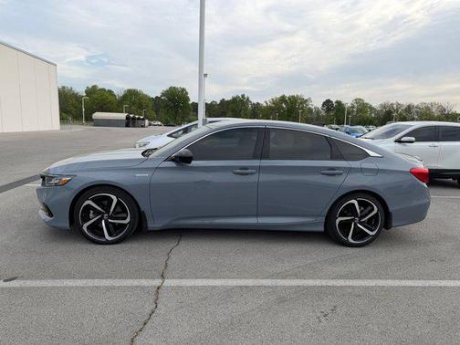 Sonic Gray Pearl 2022 Honda Accord Hybrid Sport