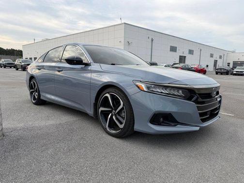 Sonic Gray Pearl 2022 Honda Accord Hybrid Sport