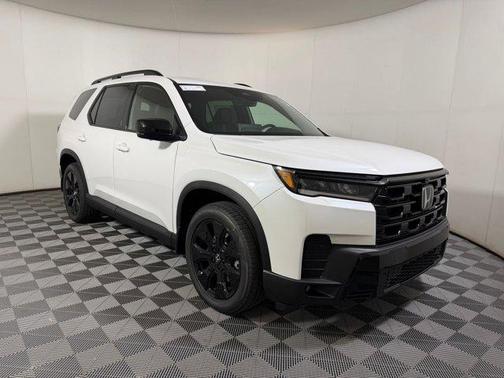 Platinum White Pearl 2026 Honda Pilot Black Edition