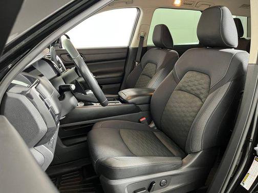 2022 Nissan Pathfinder SV 2WD