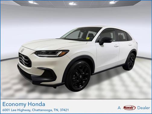 Platinum White Pearl 2024 Honda HR-V 2WD Sport