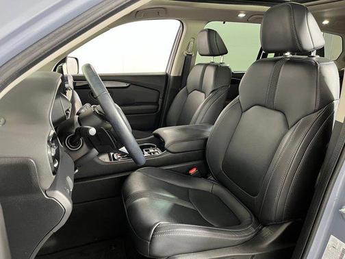 2023 Honda Pilot Touring 8-Passenger