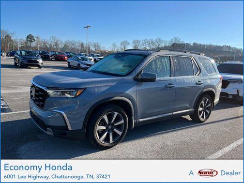 2023 Honda Pilot Touring 8-Passenger