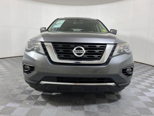 2018 Nissan Pathfinder Platinum