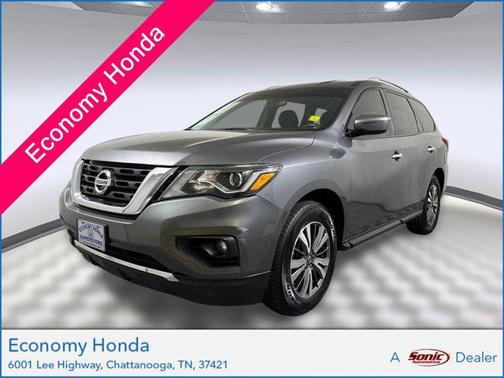 2019 Nissan Pathfinder SV
