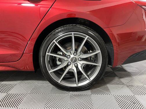 2023 Genesis G70 2.0T AWD