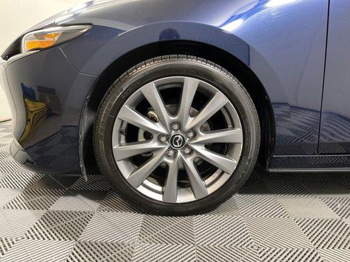 2024 Mazda Mazda3 FWD w/Preferred Package