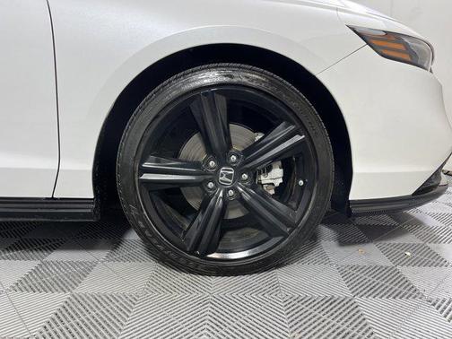 2023 Honda Accord Hybrid Base